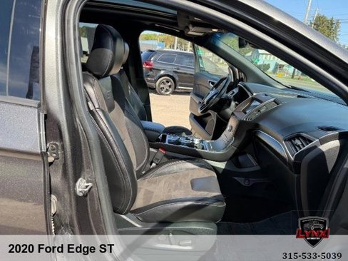 Used 2020 Ford Edge ST w/ Cold Weather Package image 44