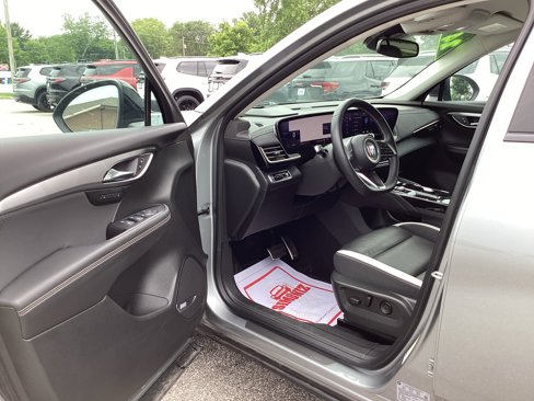 Certified 2024 Buick Envision Sport Touring image 14