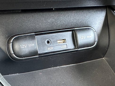 Used 2019 Kia Soul image 23