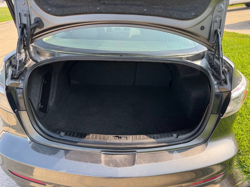 Used 2013 MAZDA MAZDA3 i Touring image 10