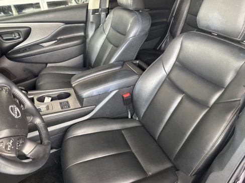 Used 2023 Nissan Murano SV image 19