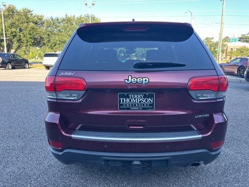 Used 2017 Jeep Grand Cherokee Limited w/ Trailer Tow Group IV image 6