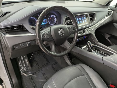 Used 2019 Buick Enclave Premium image 13
