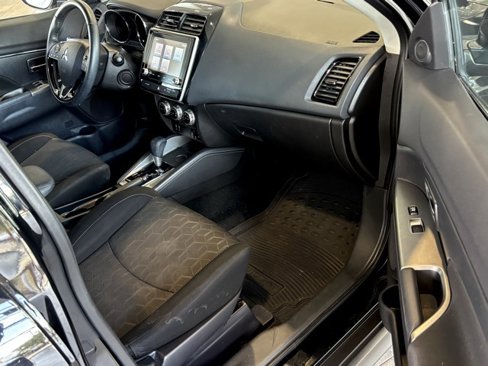 Used 2022 Mitsubishi Outlander Sport SE image 25