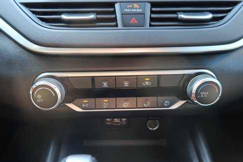 Used 2020 Nissan Altima 2.5 SR image 16