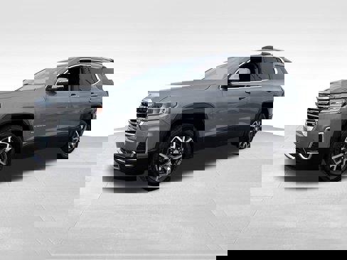 Used 2021 GMC Acadia SLE w/ Driver Convenience Package image 1