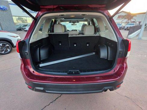 Used 2022 Subaru Forester Limited image 10