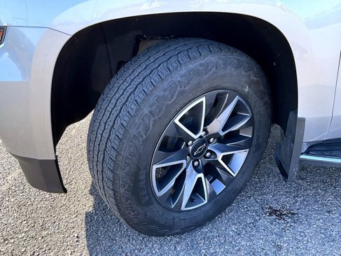Used 2016 Chevrolet Suburban LTZ image 25