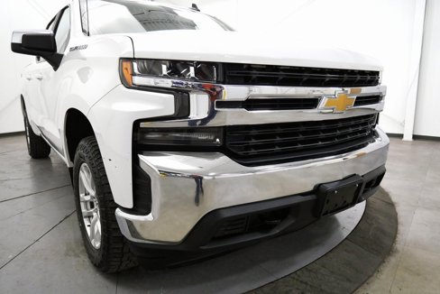 Used 2020 Chevrolet Silverado 1500 LT w/ All-Star Edition image 36