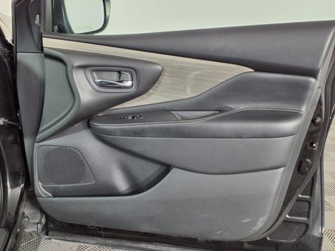 Used 2018 Nissan Murano SL image 8
