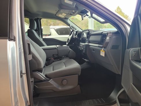 New 2025 Ford F150 XLT w/ Equipment Group 301A Standard image 6
