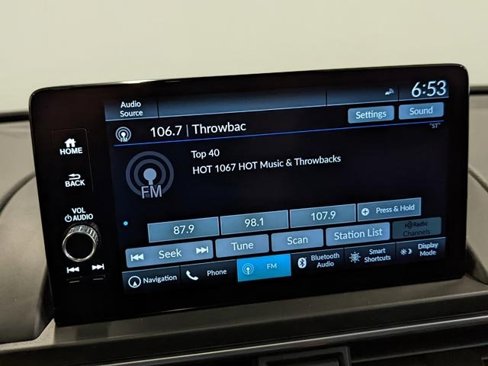 Certified 2025 Honda Pilot Black Edition image 23