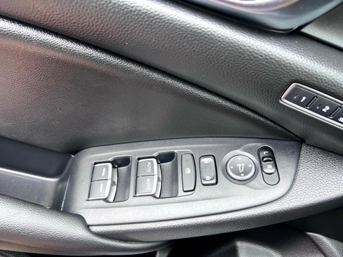 Used 2019 Honda Accord EX-L image 18
