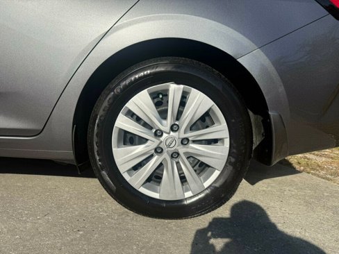 Used 2024 Nissan Sentra S image 8