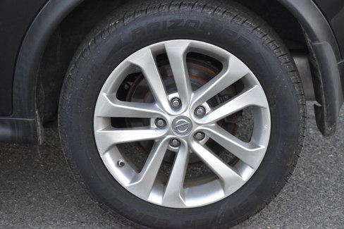 Used 2012 Nissan Juke SV image 33