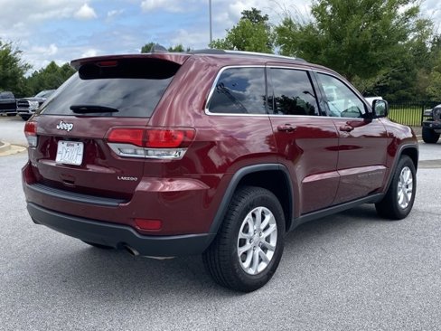 Used 2021 Jeep Grand Cherokee Laredo image 4
