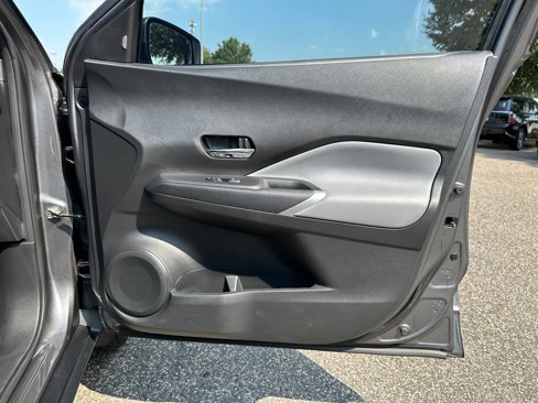 Certified 2022 Nissan Kicks SR w/ Premium Package image 14