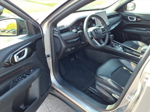 Used 2023 Jeep Compass Trailhawk image 26