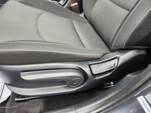 Used 2024 Kia Forte LXS image 27