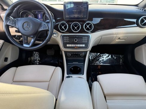 Used 2018 Mercedes-Benz CLA 250 4MATIC image 12