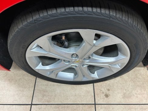 Used 2017 Chevrolet Cruze Premier image 20