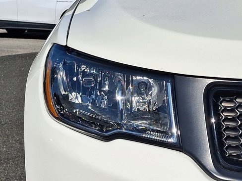 Used 2019 Jeep Compass Altitude image 9