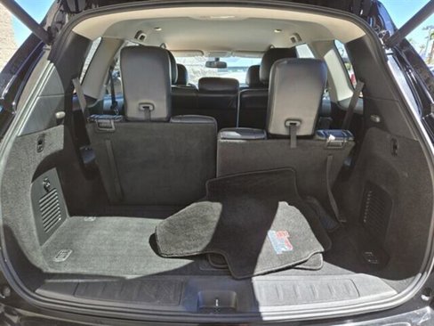 Used 2020 Nissan Pathfinder SL image 17