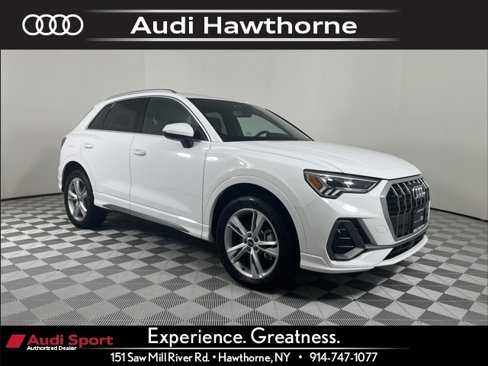Used 2024 Audi Q3 2.0T Premium Plus w/ Premium Plus Package image 1