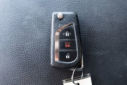 Used 2019 Toyota RAV4 LE image 25