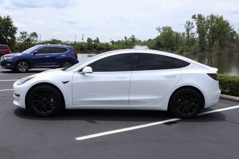 Used 2018 Tesla Model 3 Long Range image 8