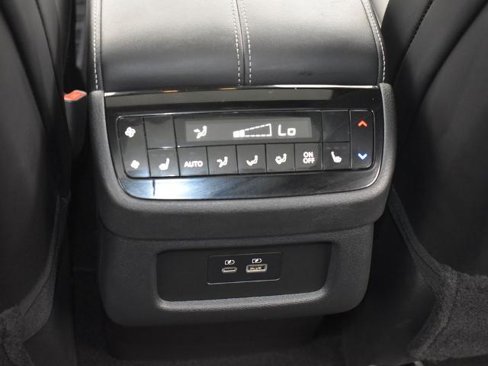 Certified 2025 INFINITI QX60 Luxe w/ Black Edition image 15