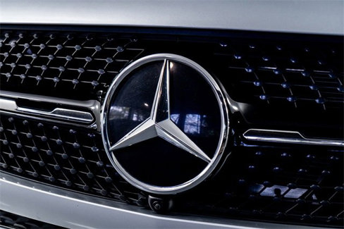 Used 2023 Mercedes-Benz GLC 300 4MATIC Coupe image 36
