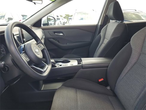 Used 2021 Nissan Rogue SV image 21
