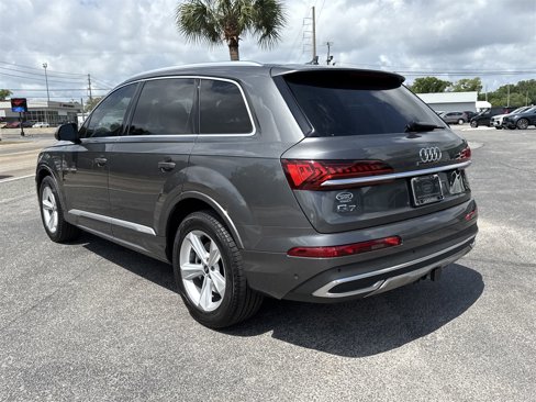 Used 2021 Audi Q7 3.0T Premium image 3