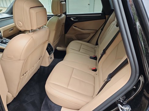 Certified 2021 Porsche Macan GTS w/ Premium Package Plus (PF9) image 36