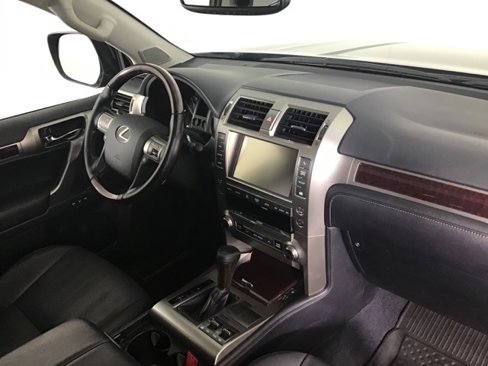 Used 2019 Lexus GX 460 image 27