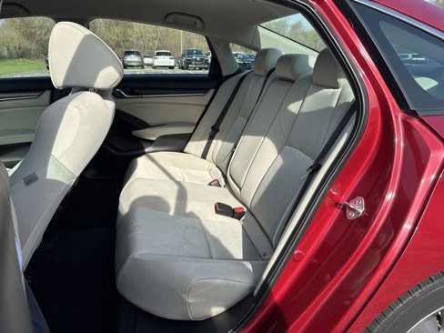 Used 2018 Honda Accord LX image 24