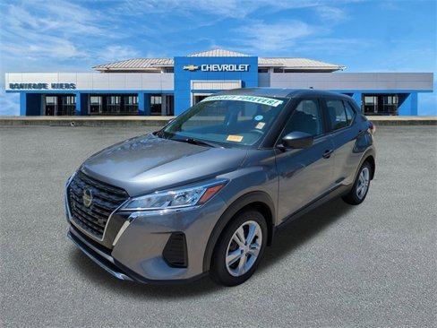 Used 2021 Nissan Kicks S image 8