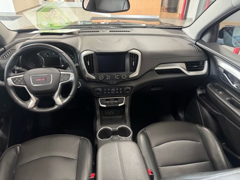 Used 2024 GMC Terrain SLT w/ Tech Package image 15