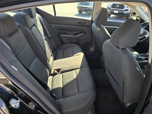 Used 2023 Nissan Altima 2.5 SV image 13