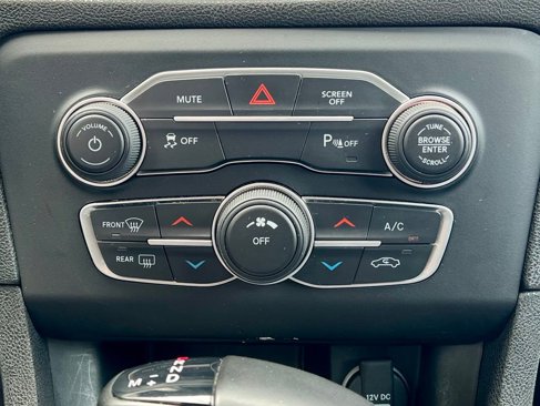 Used 2023 Dodge Charger SXT image 29