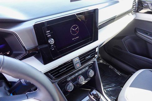 New 2025 Volkswagen Taos S image 19