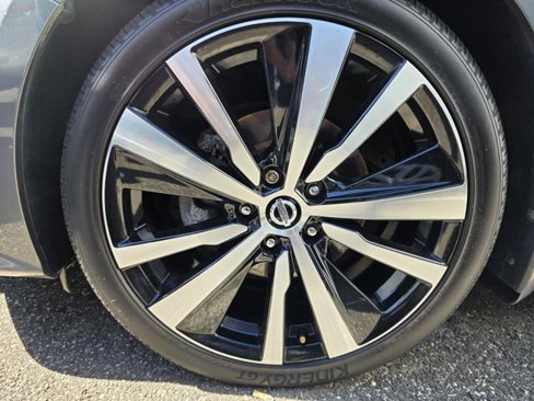 Used 2020 Nissan Altima 2.5 SR image 2