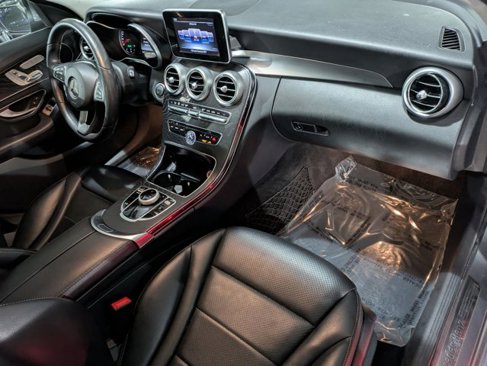 Used 2017 Mercedes-Benz C 300 4MATIC Sedan image 27