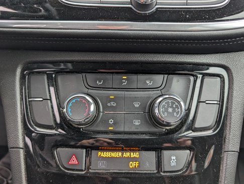 Used 2019 Buick Encore Preferred image 16