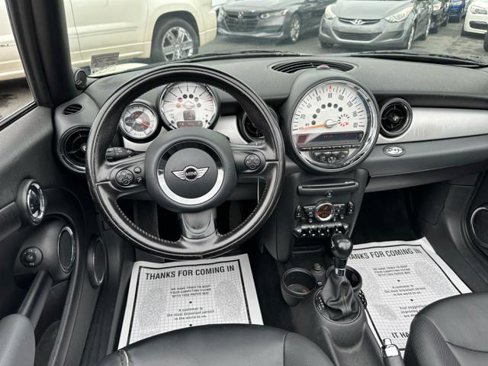 Used 2011 MINI Cooper Convertible w/ Premium Pkg image 18
