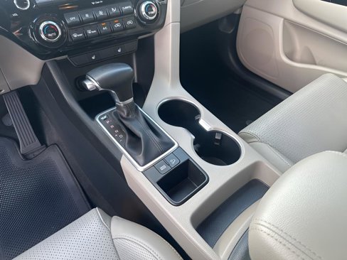 Used 2020 Kia Sportage EX image 35