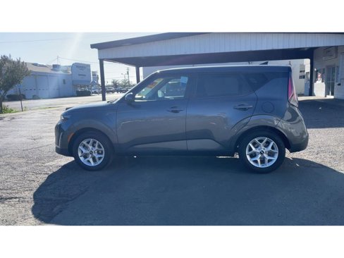 Used 2023 Kia Soul LX w/ Option Group 015 image 8