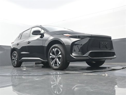 Used 2025 Toyota bZ4X AWD image 24