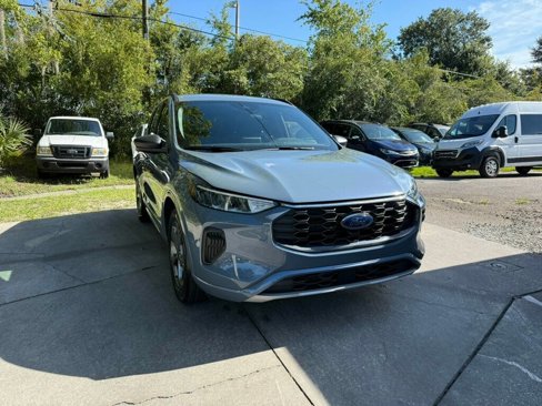 Used 2024 Ford Escape ST-Line image 1